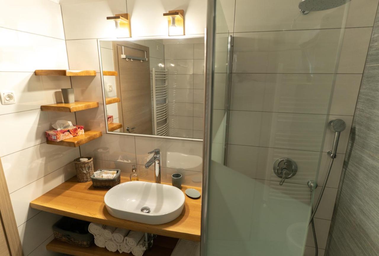 Apartment And Rooms Hisa Sonca Kobarid Luaran gambar