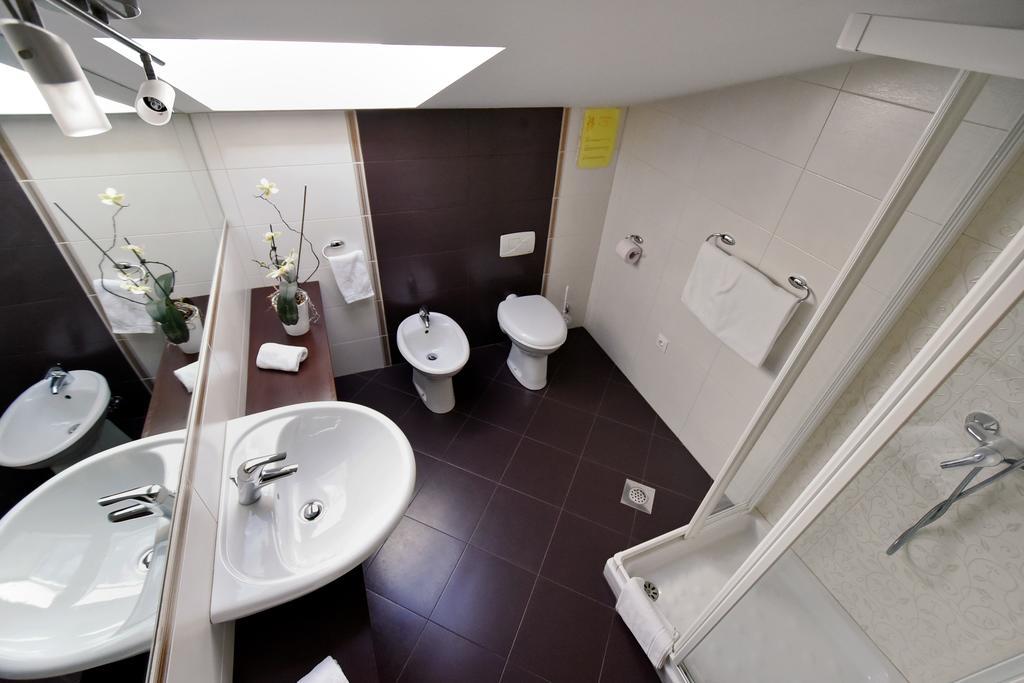 Apartment And Rooms Hisa Sonca Kobarid Bilik gambar